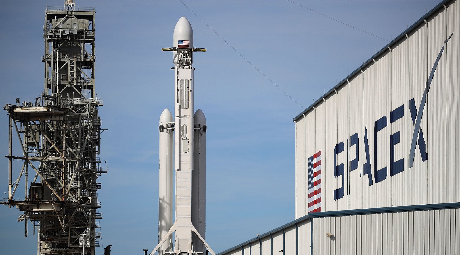 Qu Est Ce Que La Falcon Heavy La Fus E La Plus Puissante De Spacex