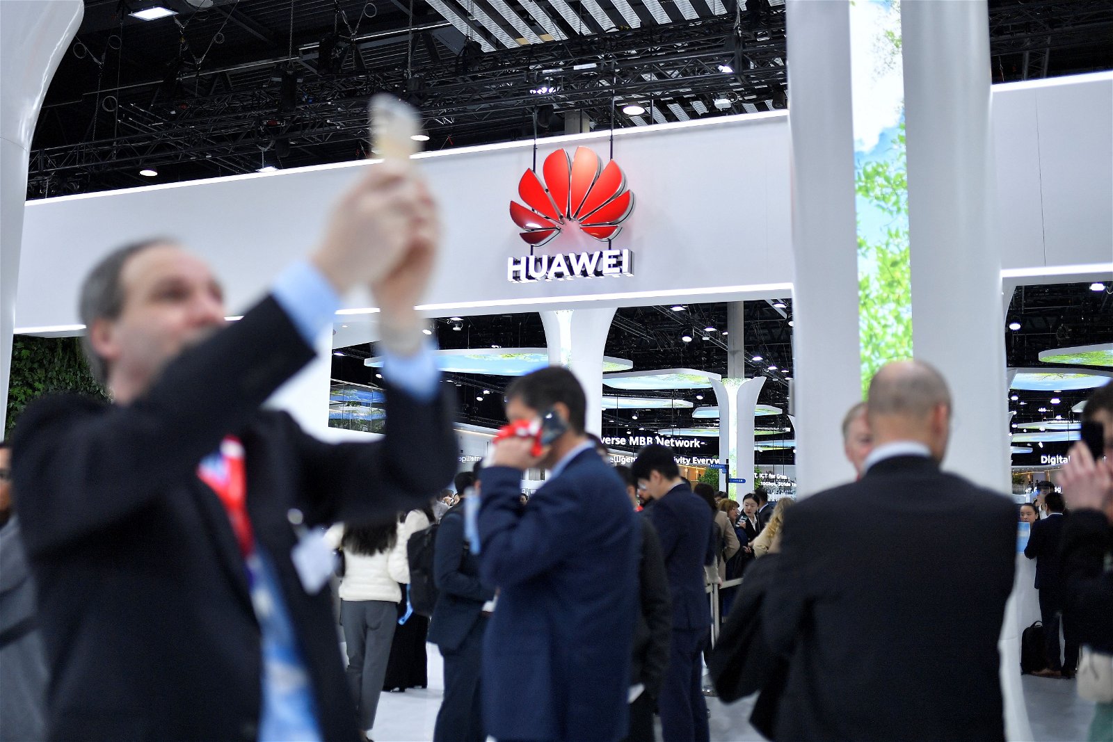 Risque Pour La S Curit Apr S Les Tats Unis Huawei Pourrait Faire L