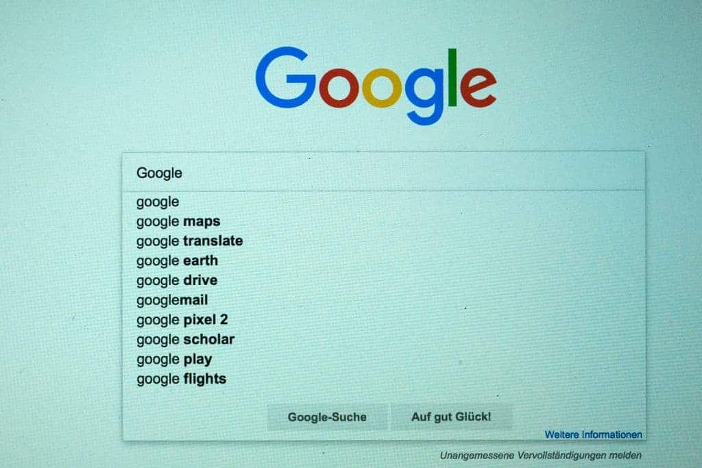 Une recherche sur Google montre un certain nombre d'activités que Google est en train de faire.