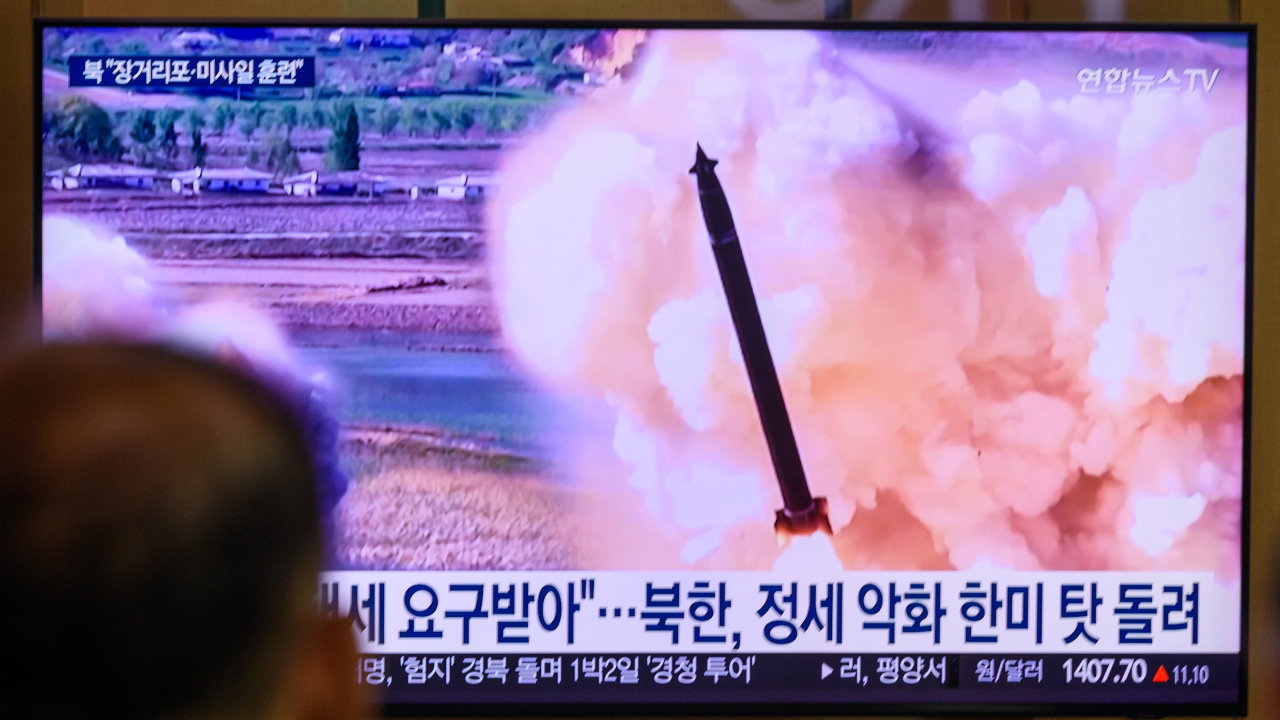 Noord-Korea lanceert onbekend projectiel richting Japanse Zee
