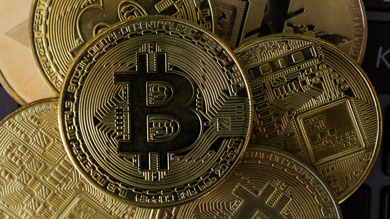 Rusland verbiedt rechtstreekse handel in cryptovaluta tussen burgers vanaf juli 2027