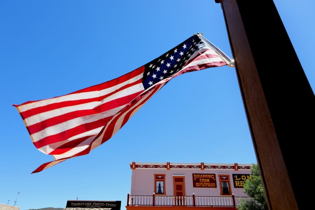 Van Adalles naar LA: kunst, kitsch en hamburgers