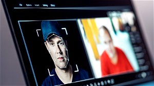 Scammers bezetten volledige vergadering met deepfakes en troggelen bedrijf bijna 23,8 miljoen euro af