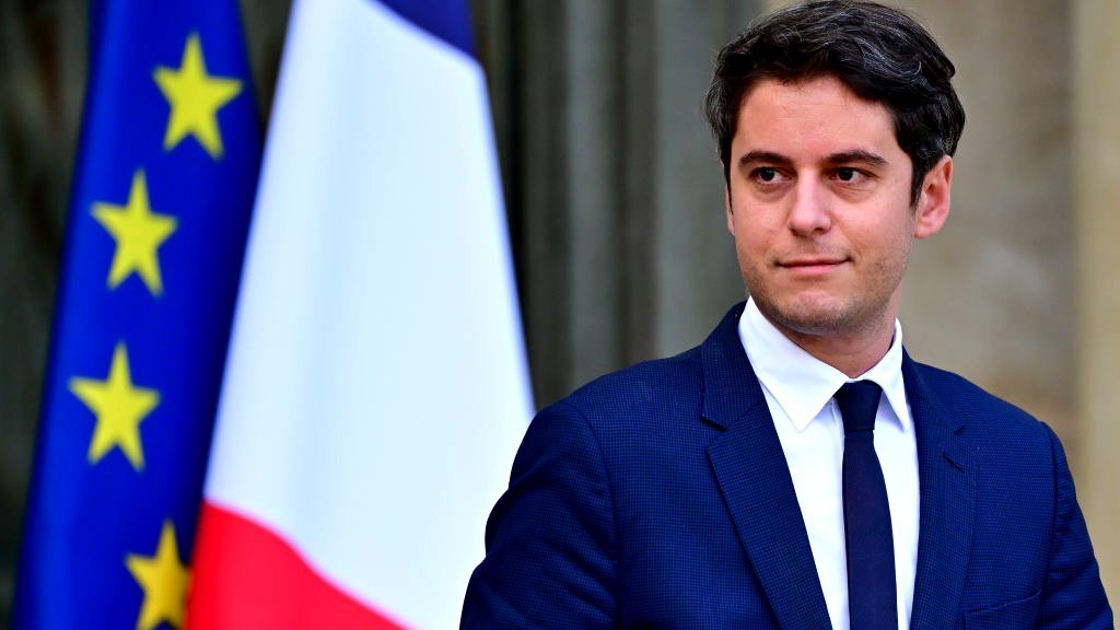A 34 Ans Gabriel Attal Devient Le Nouveau Premier Ministre Français