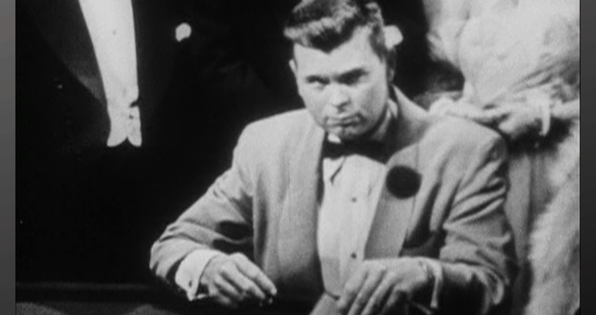 Acteur Barry Nelson in de allereerste tv-versie van James Bond.