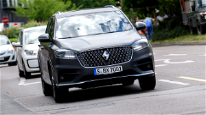 Duitse automerk Borgward komt opnieuw onder druk