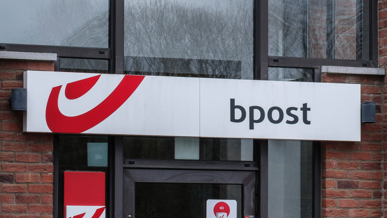 Bpost-werknemers krijgen werkzekerheid, maar zijn het oneens over nieuwe werktijden