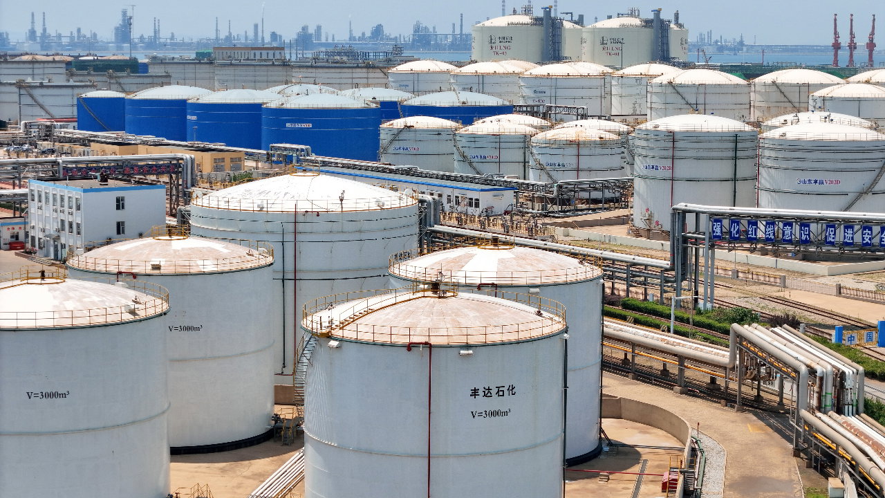 Beleid van China hielp wereldwijde explosie van de olieprijs voorkomen, maar het ergste moet nog komen