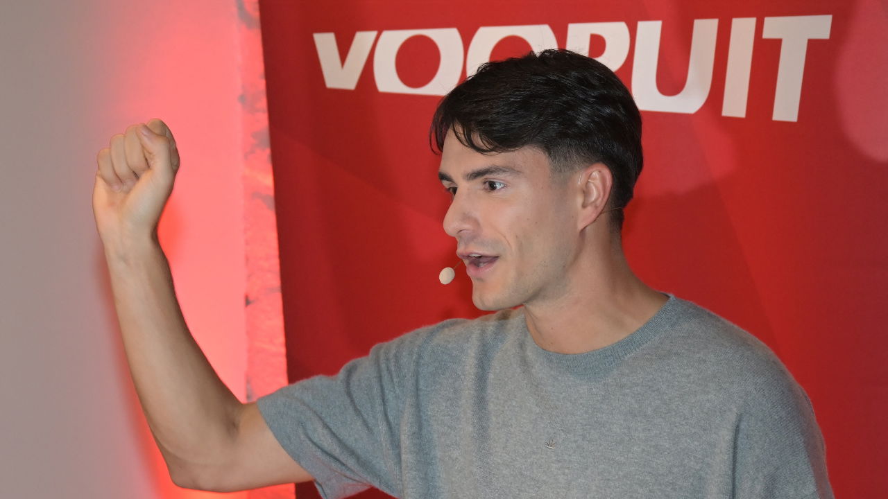 Conner Rousseau (Vooruit) kijkt naar de toekomst: quot Enige partij die het Conner Rousseau (Vooruit) kijkt naar de toekomst: quot Enige partij die het