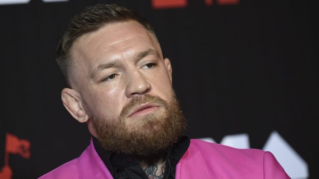 Conor-McGregor-UFC-2021