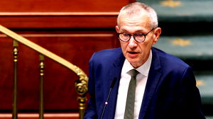 Frank Vandenbroucke (Vooruit) reageert op kritiek op hervormingsplannen gezondheidszorg: “Alles is te bespreken”