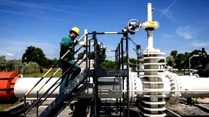 L’UE envisage d’éliminer progressivement le gaz russe : Des obstacles juridiques se dressent