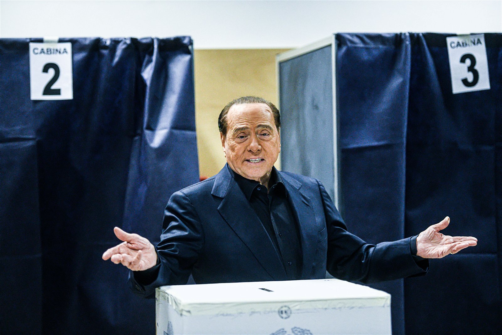 Silvio Berlusconi, l’uomo che chiamavano “l’Immortale”, è morto all’età di 86 anni