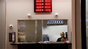 Roebel op laagste punt sinds begin oorlog in Oekraïne: “Niemand wil deze valuta nog”
