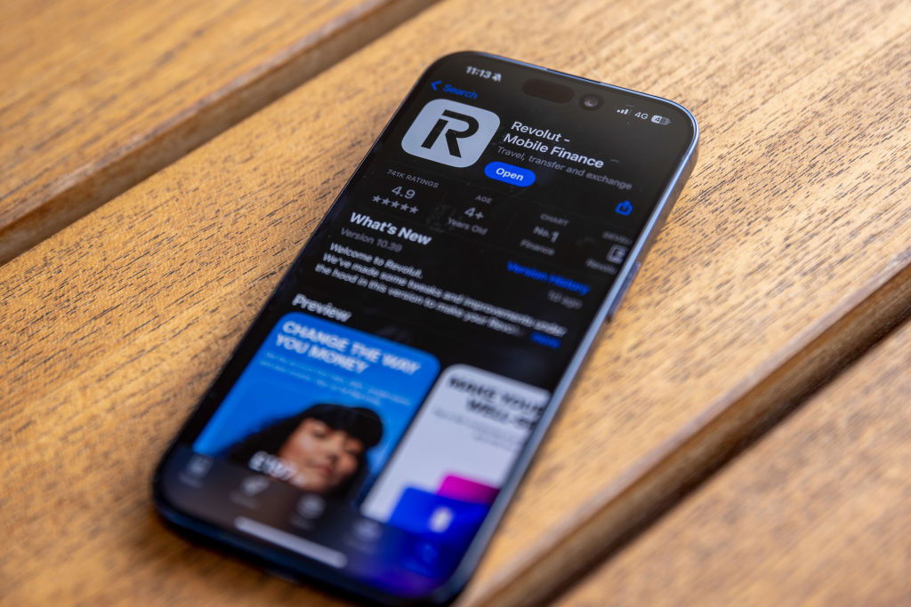 Revolut bereikt nieuwe hoogten met een waardering van 45 miljard dollar