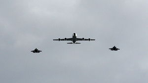 Les États-Unis déploient un avion espion en Australie sur fond de tensions avec la Chine