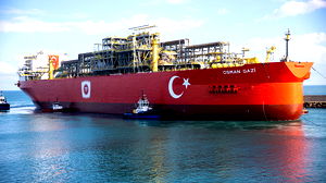 La Turquie accueille la première plateforme gazière flottante en mer Noire