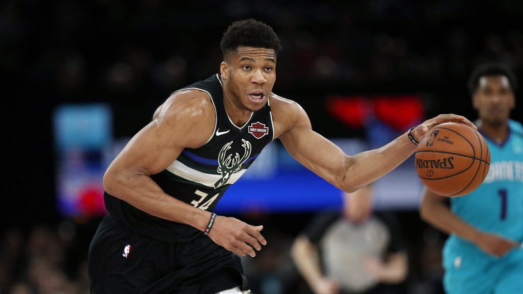 Giannis Antetokounmpo Milwaukee Bucks