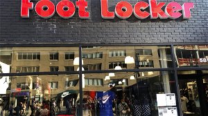 Foot Locker spartelt zich door coronacrisis dankzij herstructurering