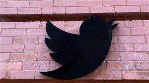 Nepnieuwsaccounts verspreiden valse informatie over “geëxecuteerde journalist” in Afghanistan
