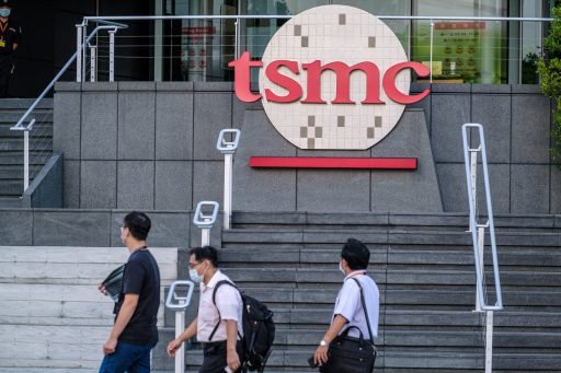 Bij chipreus TSMC groeit zowel hun omzet als het chiptekort: Nog tot volgend jaar capaciteitstekorten