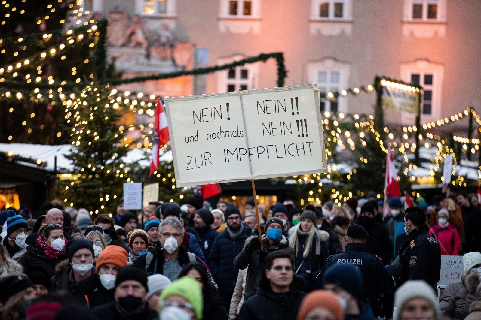 L'Autriche a tranché: les non-vaccinés n'auront pas les mêmes Noël et L'Autriche a tranché: les non-vaccinés n'auront pas les mêmes Noël et