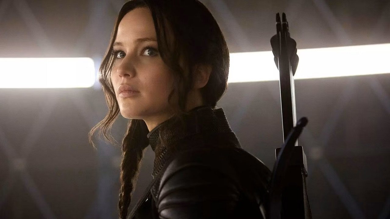 Jennifer Lawrence Wil Opnieuw In De Huid Kruipen Van Katniss Everdeen Bij Nieuwe Hunger Games 