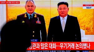 “Nog een bewijs van hoe wanhopig Poetin is”: Rusland heeft zojuist munitie aangevraagd bij Noord-Korea, volgens de Amerikaanse inlichtingendienst