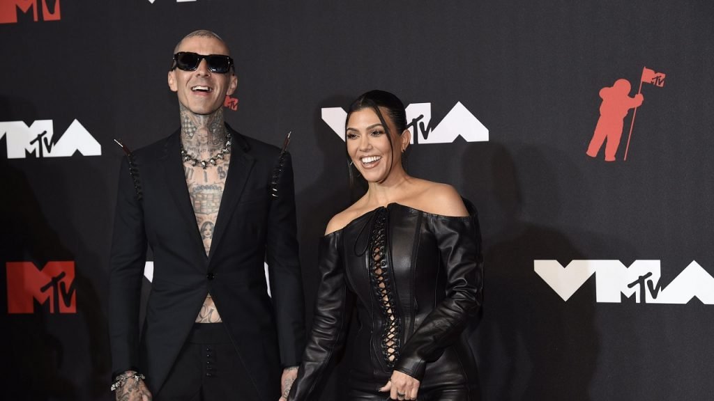 Travis Barker & Kourtney Kardashian