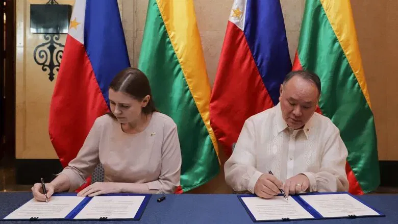 Les Philippines et la Lituanie concluent un pacte de sécurité