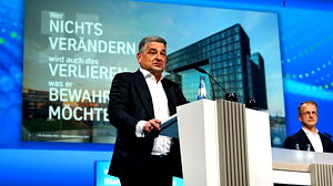 Thyssenkrupp meldt een verlies in het derde kwartaal en stelt de vooruitzichten neerwaarts bij