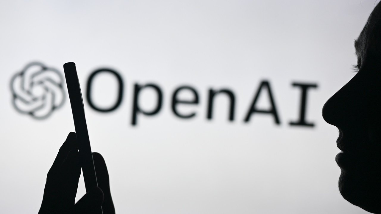 OpenAI близка к заключению сделки с Apple по интеграции ChatGPT в iOS 18