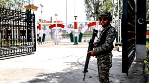 Pakistan sluit grens met Iran af door oplopende spanningen