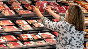 Meer dan twee hamburgers per week dreigt voor de aarde fataal uit te draaien