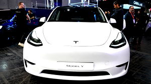 Tesla introduceert betaalbare Model Y om concurrentie het hoofd te bieden