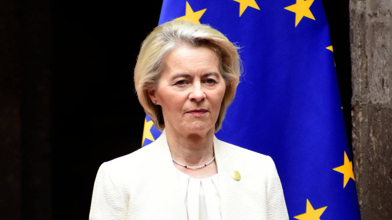 Europese Commissie beschuldigd van 