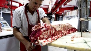 Klimaatlabels op voeding: “Negatieve waarschuwing is efficiënter dan positieve aanbeveling”