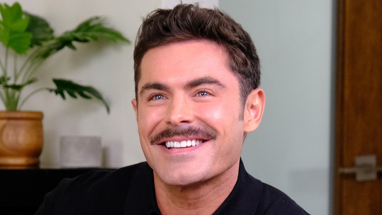 Zac Efron ontkent geruchten plastische chirurgie: 