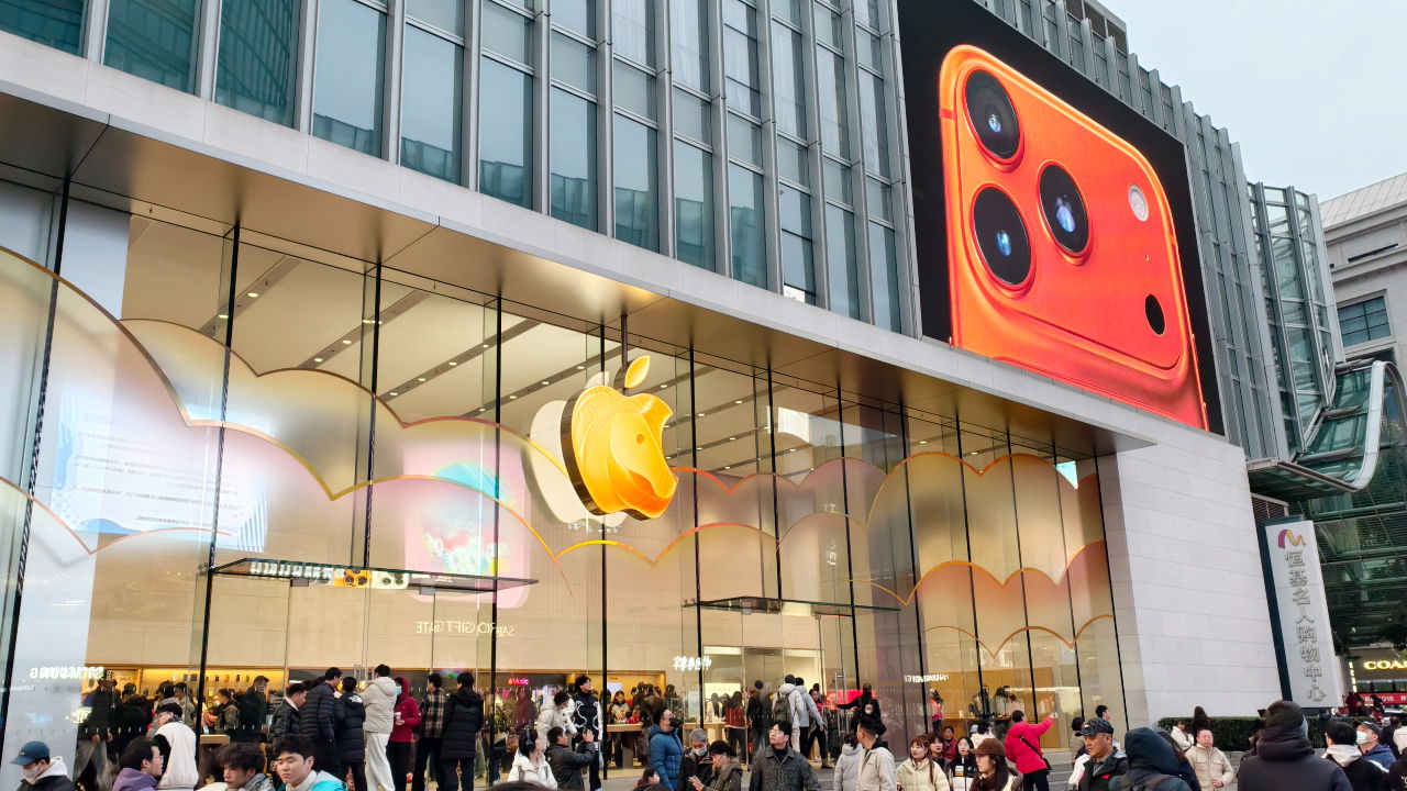 Apple iPhone 18 Launch Delay Rumors: Focus on Premium Models