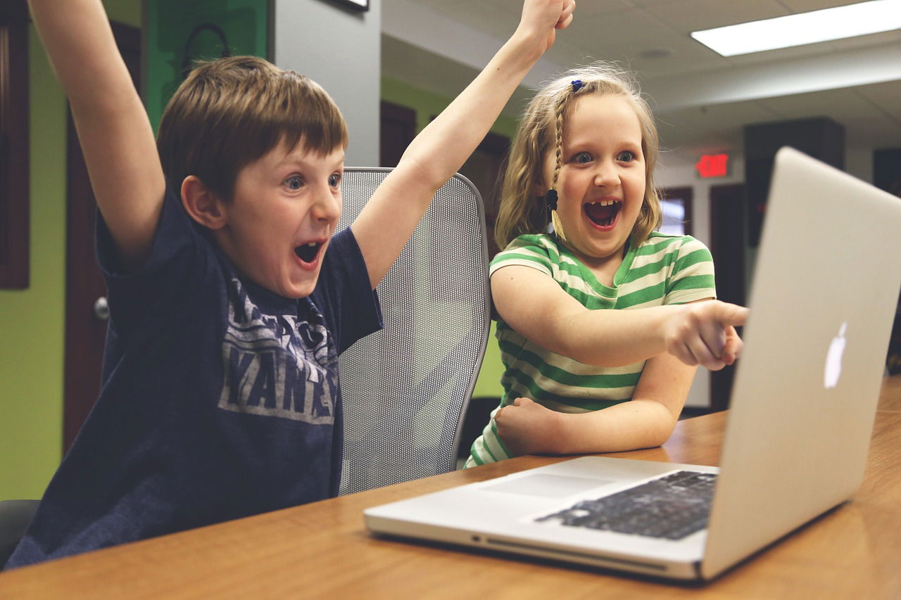 IT-taal op school? Voor onze kinderen en toekomst is dat minstens zo belangrijk als Engels