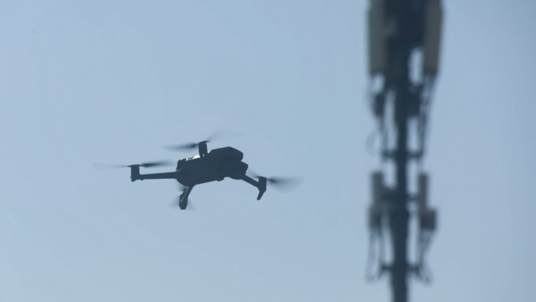 Trump kondigt nieuwe invoerheffingen aan op geïmporteerde drones en onderdelen