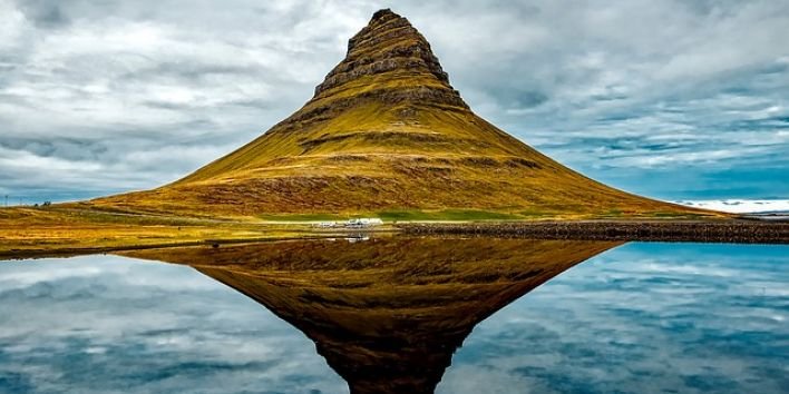 iceland-mirror reflection nature