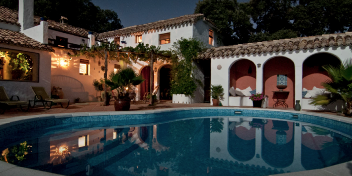 villa wealth house swimming pool