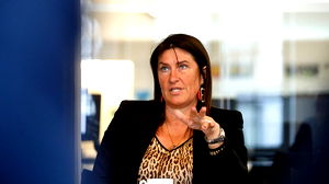 Waalse minister Jacqueline Galant (MR) beschuldigd van misleiding over begrotingsfout
