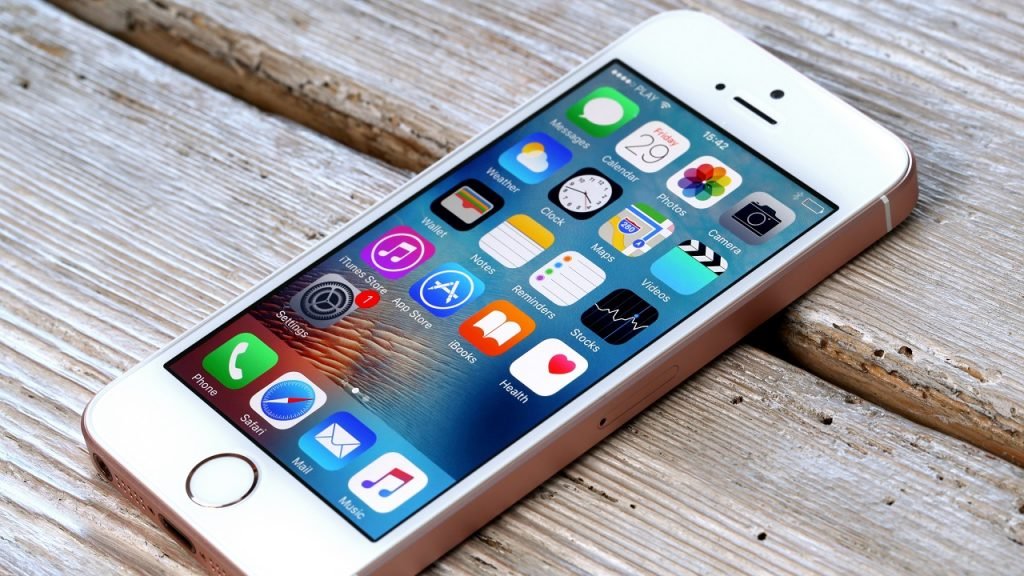 iPhone SE 2016