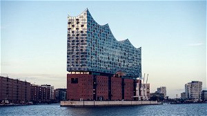Fan van de Amsterdamse grachten? Bezoek dan zeker ook eens het minder gekende Hamburg