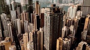 Rijke beleggers in Hongkong verdrievoudigen goudbezit door wereldwijde onzekerheid