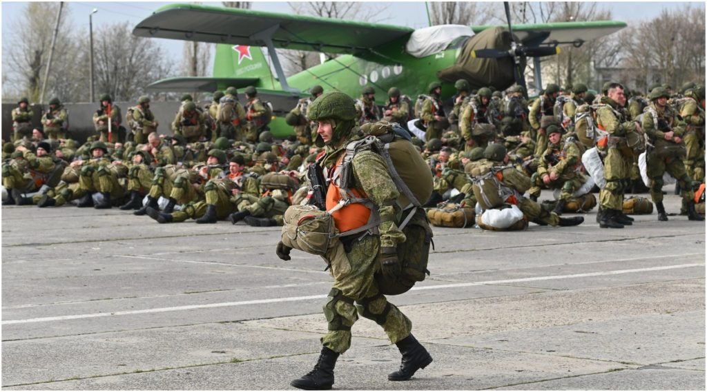 Russische troepen oefenen nabij de Oekraïense grens