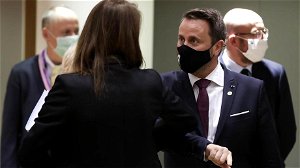 Luxemburgse premier Xavier Bettel haalt uit naar België wegens oranje ‘stigma’